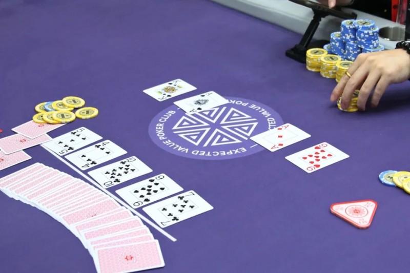 【EPCP扑克】牌局分析：KQ 3b中顶对，河牌被人推了该弃牌吗